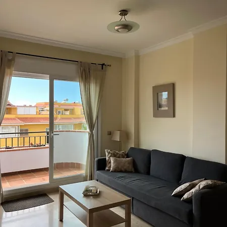 Tenerife Playa La Arena Puerto de Santiago (Tenerife)